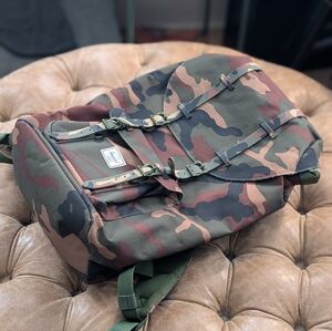 Herschel Little America Unisex  Woodland Camo Polyester Casual Daypack